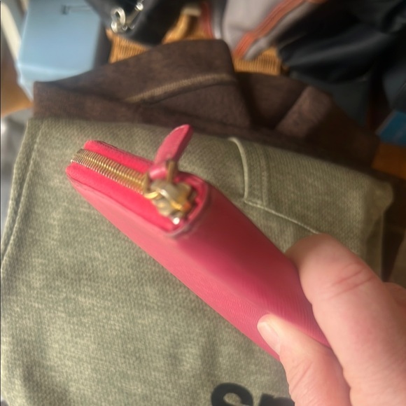 Prada Pink Wallet - Picture 8 of 16